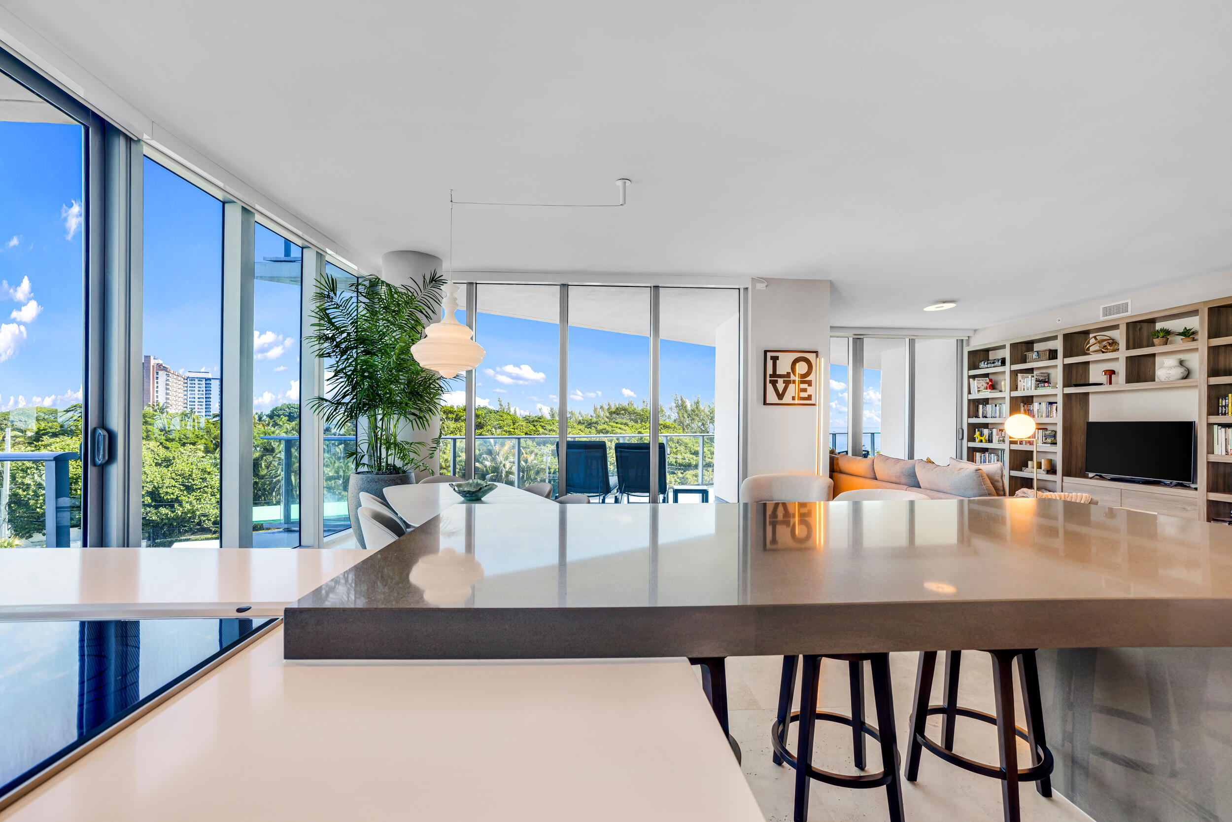 701 N Fort Lauderdale Beach #406, Fort Lauderdale FL 33304