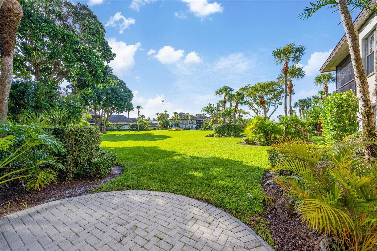 13307 Polo Club #C106, Wellington FL 33414