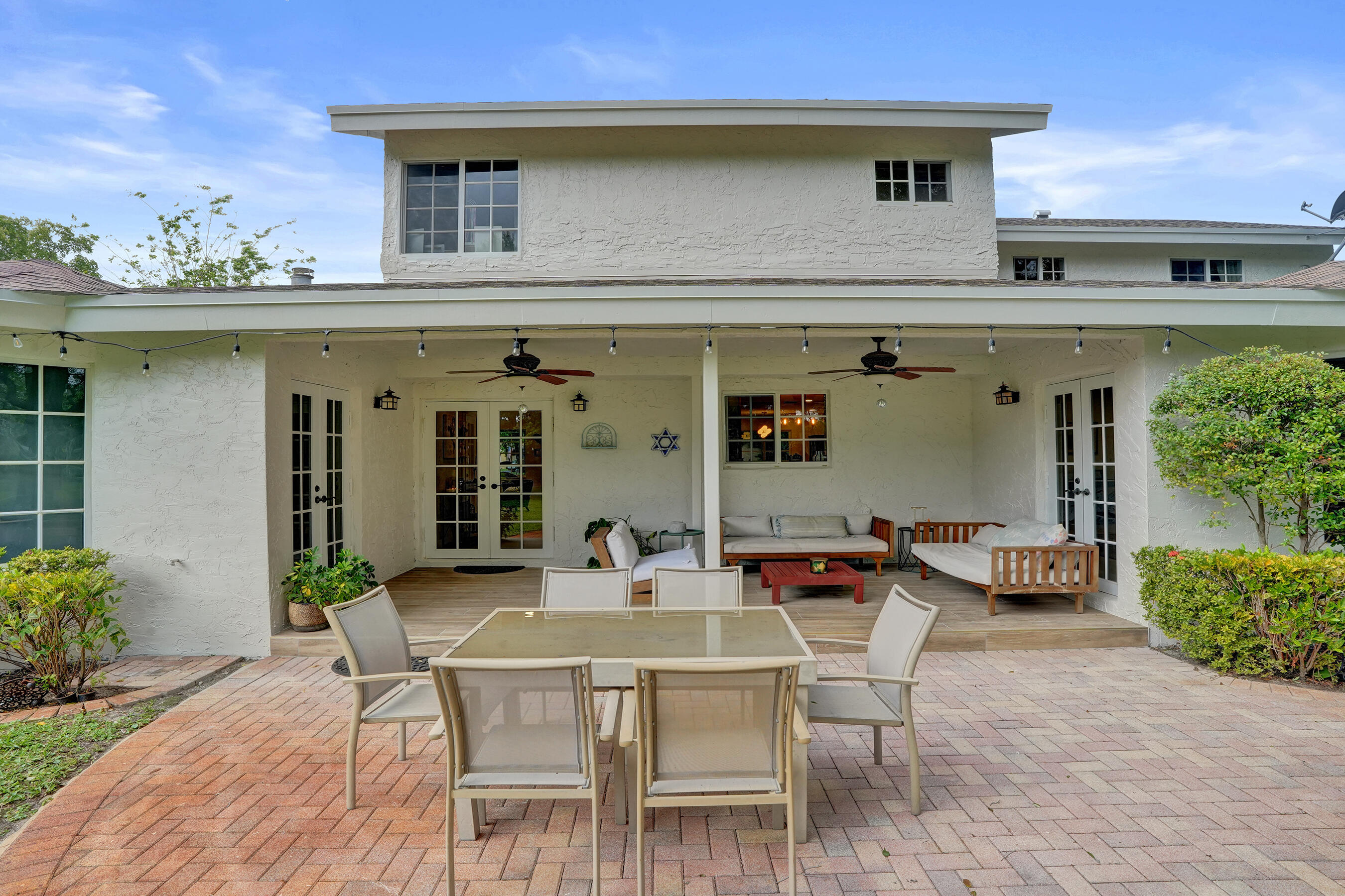 12213 Melissa, Cooper City FL 33026