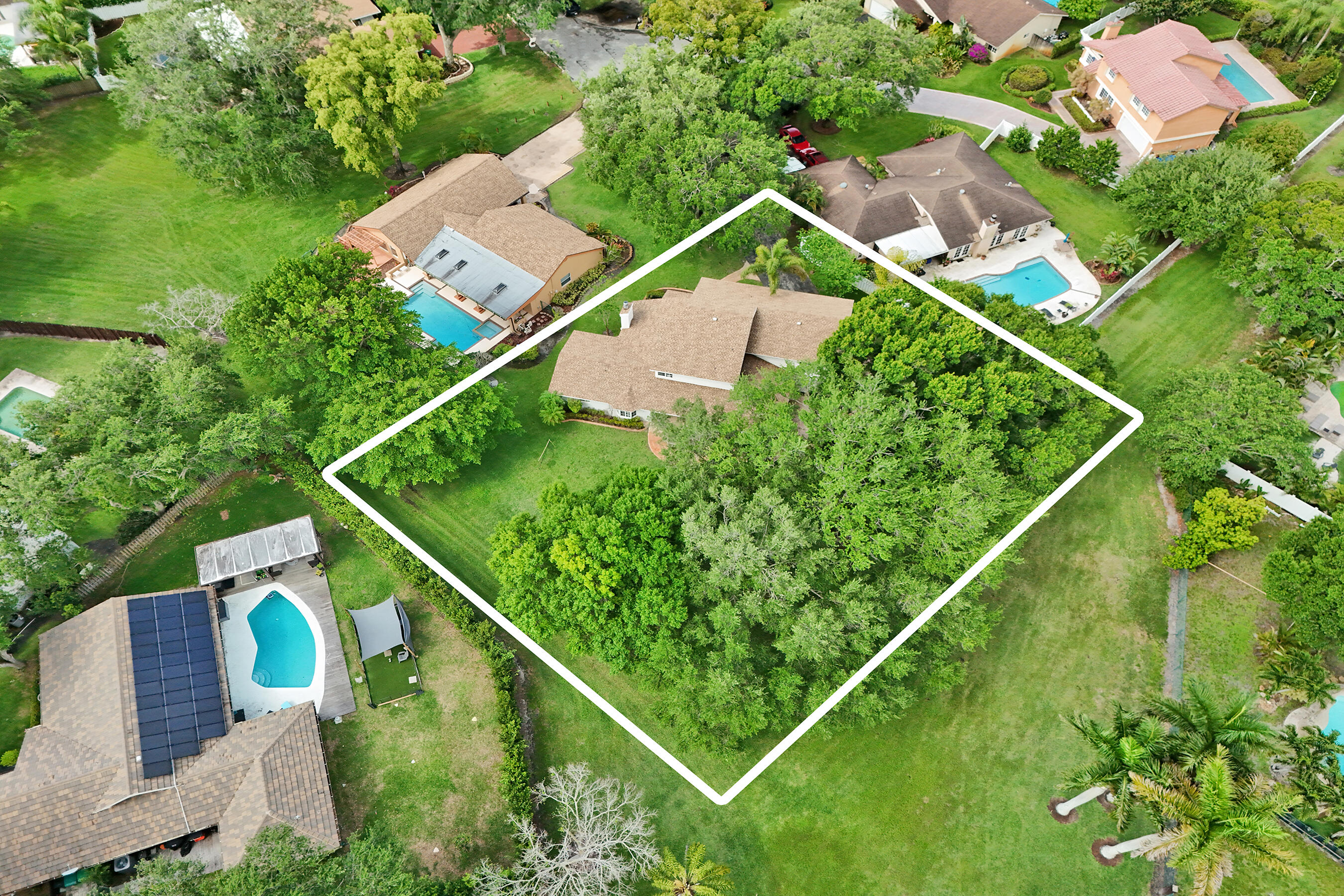12213 Melissa, Cooper City FL 33026