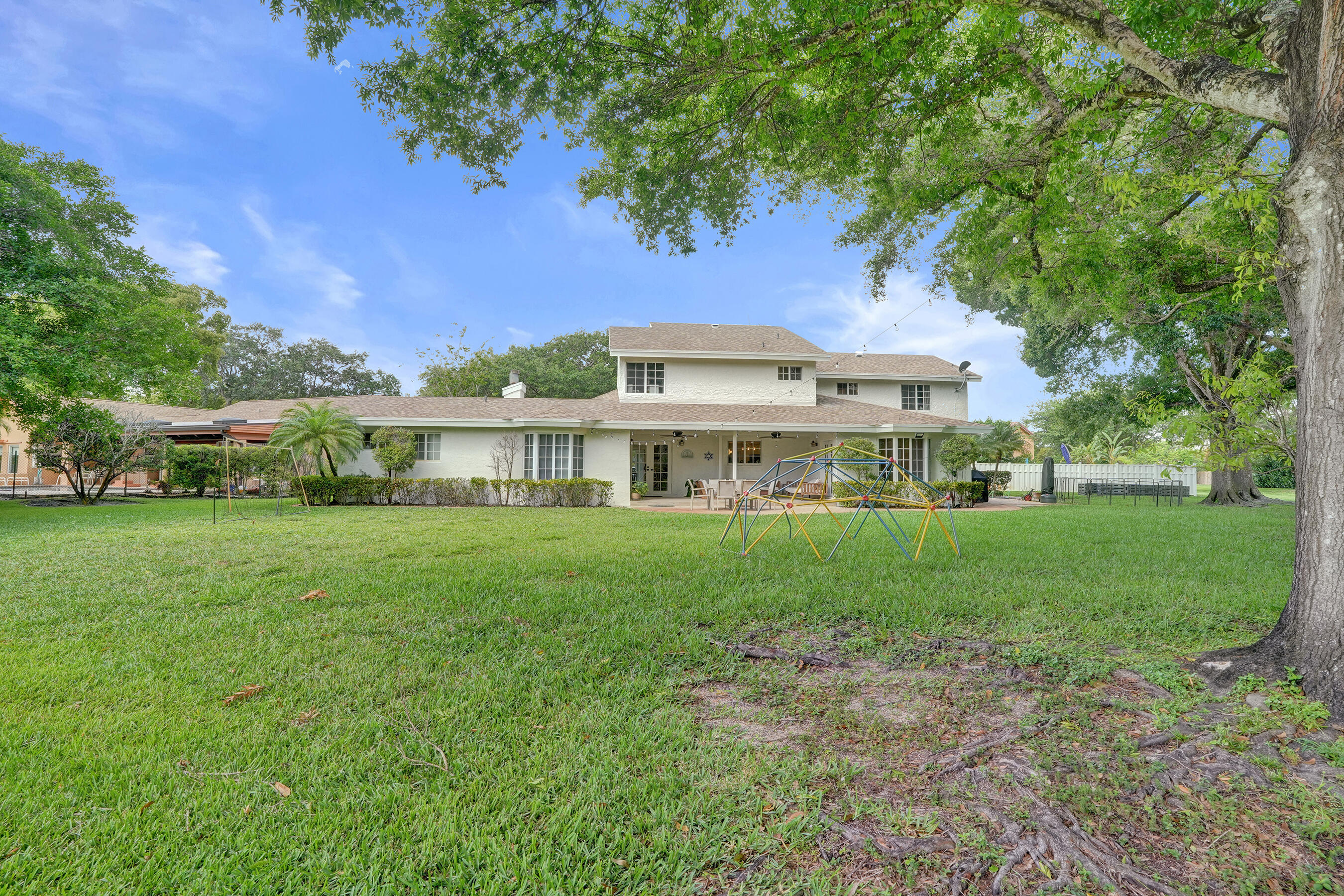12213 Melissa, Cooper City FL 33026