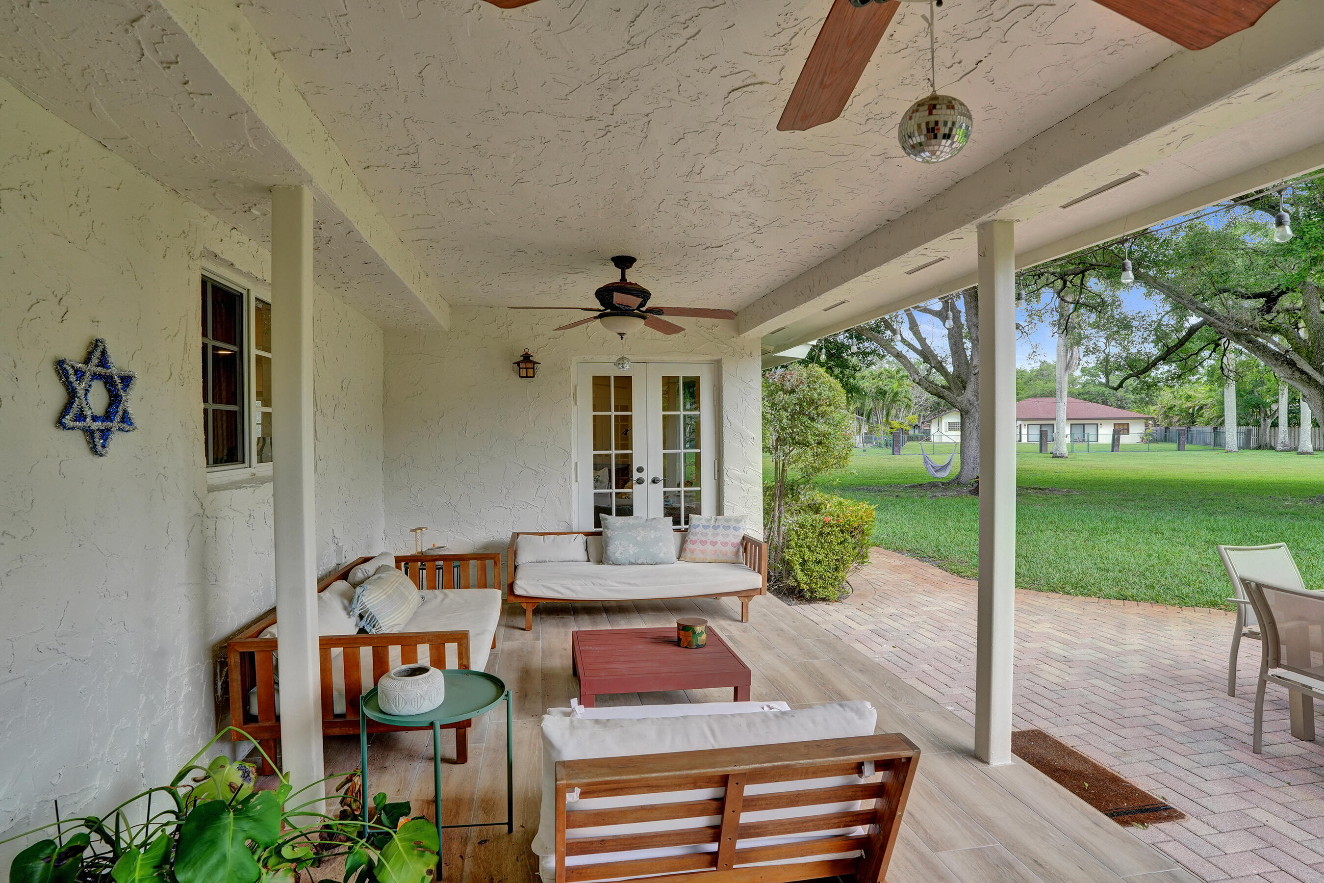 12213 Melissa, Cooper City FL 33026