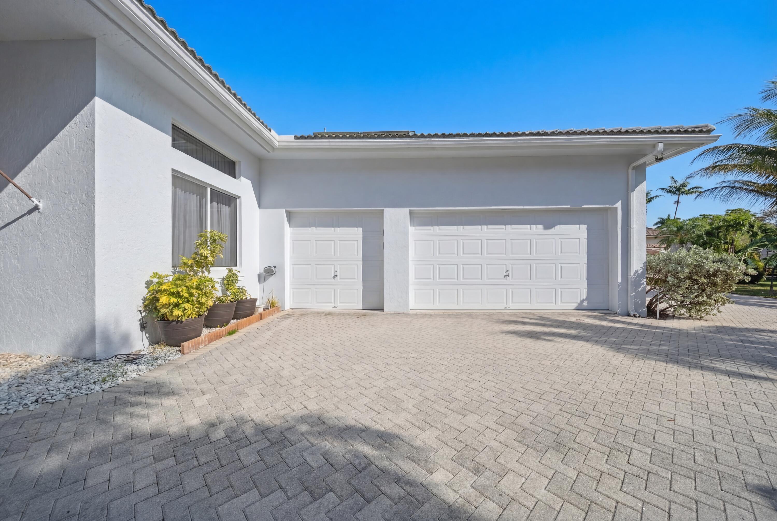 4010 NW 100th, Coral Springs FL 33065