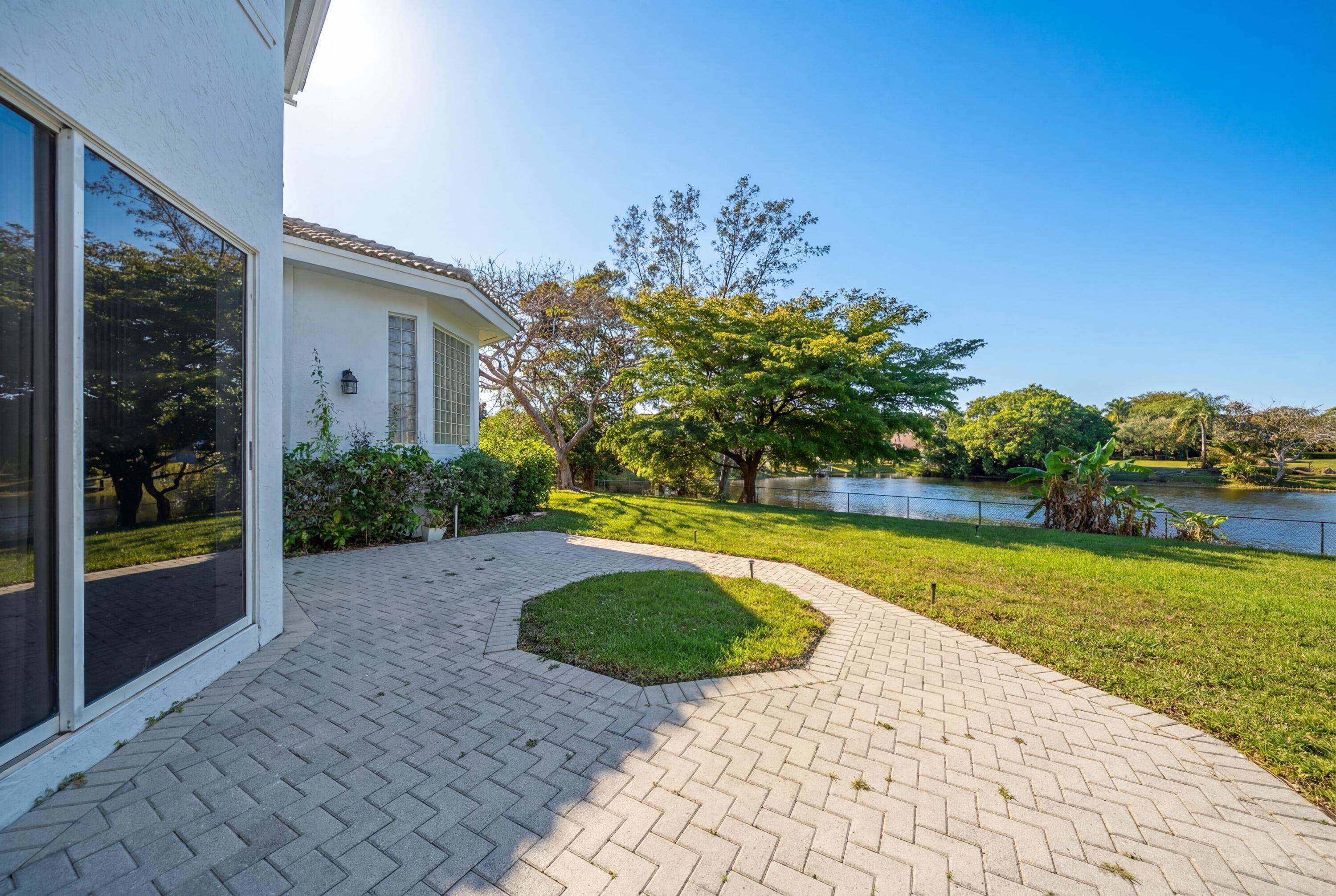4010 NW 100th, Coral Springs FL 33065