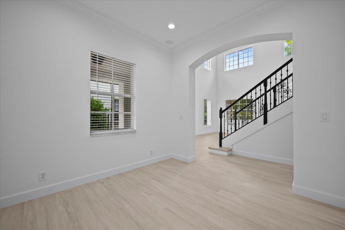 1029 Vintner, Palm Beach Gardens FL 33410