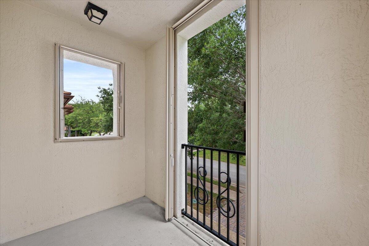 1029 Vintner, Palm Beach Gardens FL 33410