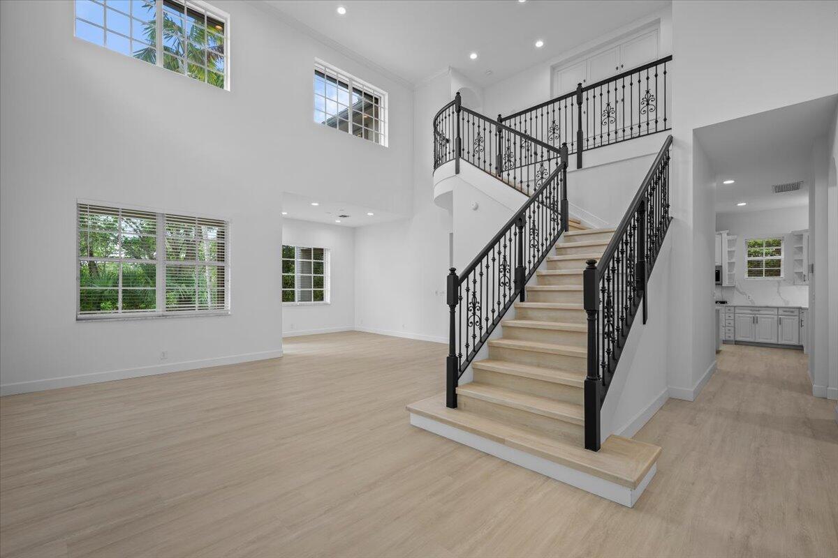 1029 Vintner, Palm Beach Gardens FL 33410