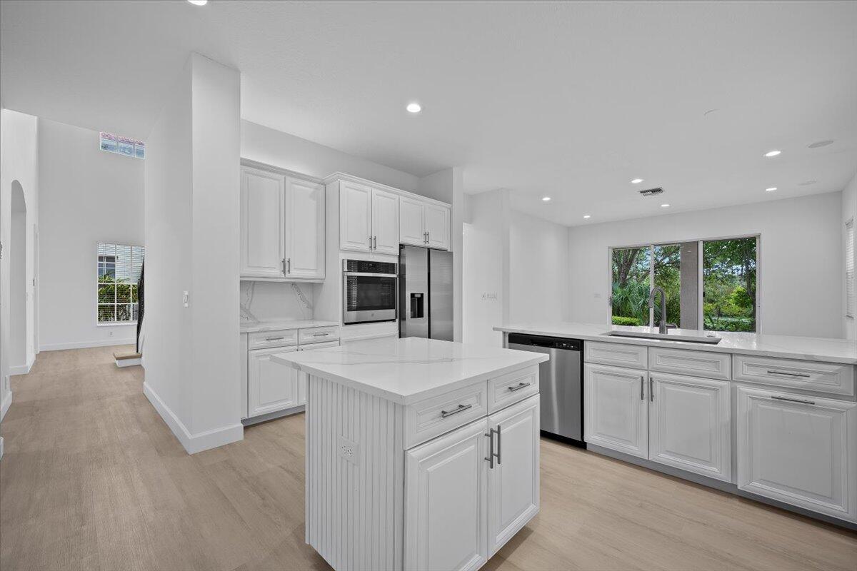 1029 Vintner, Palm Beach Gardens FL 33410