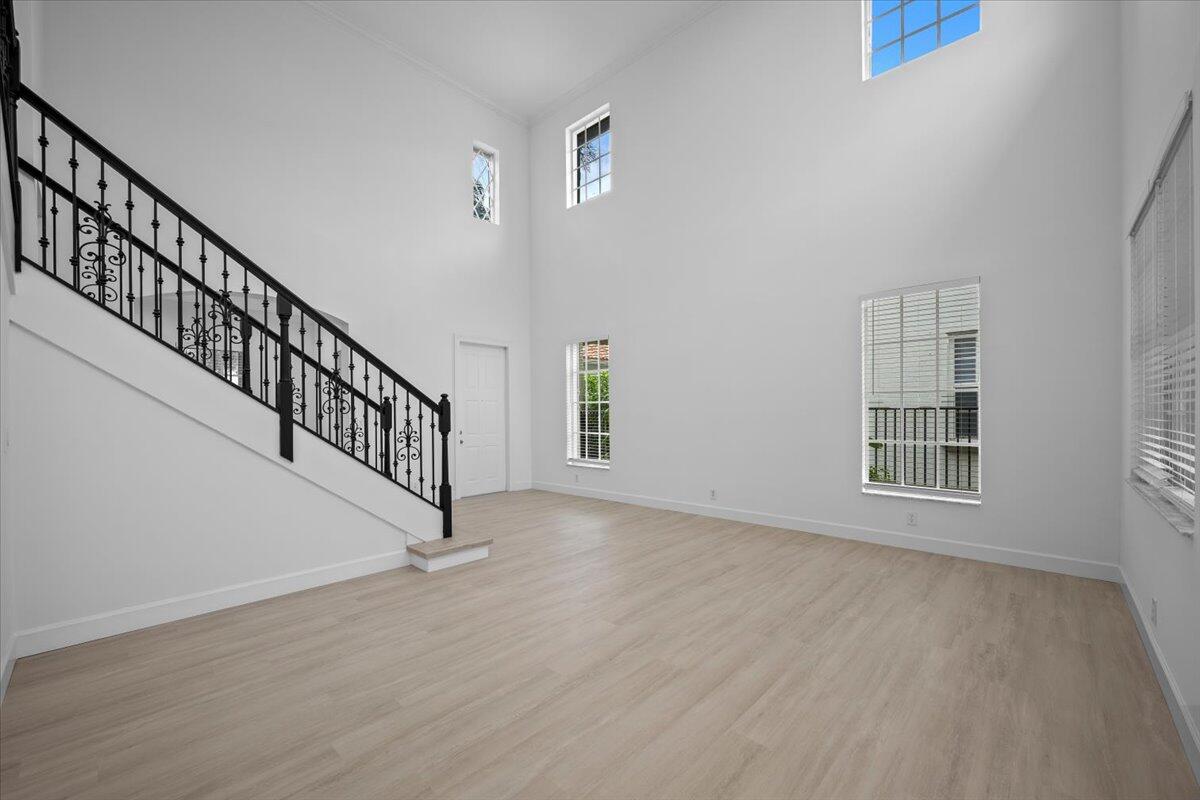 1029 Vintner, Palm Beach Gardens FL 33410