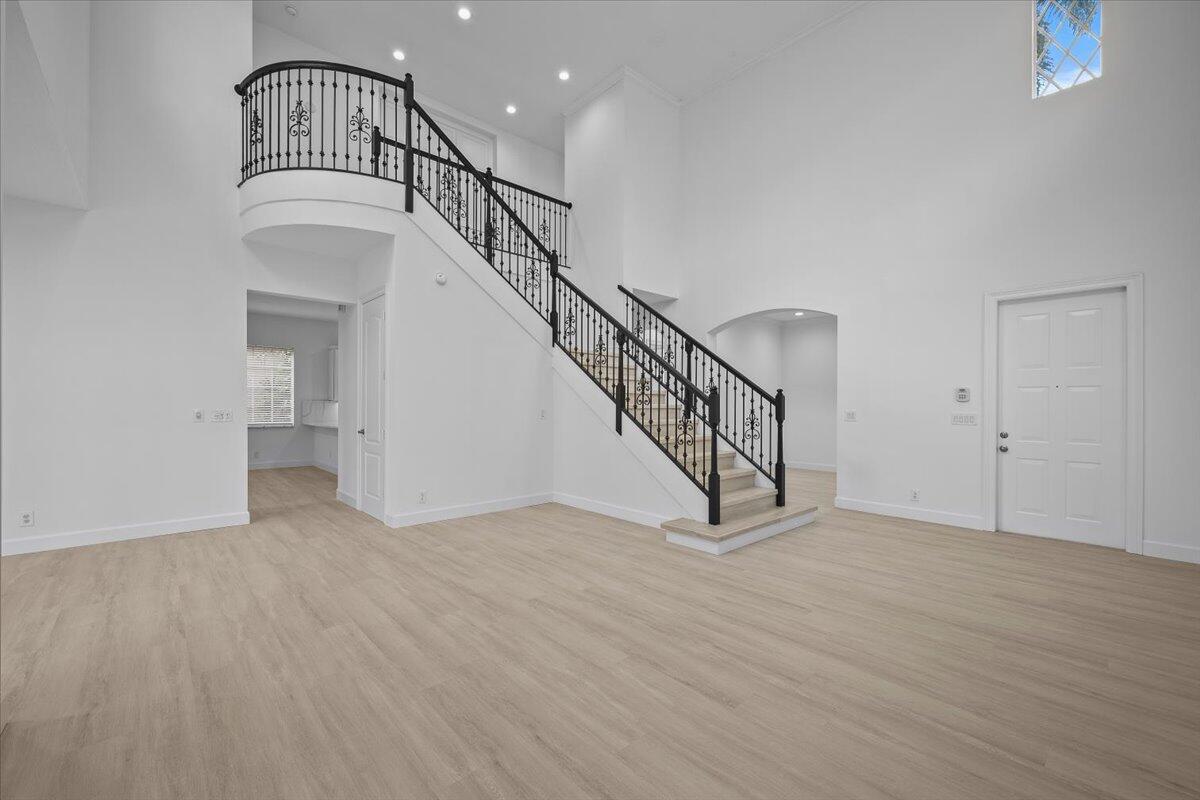 1029 Vintner, Palm Beach Gardens FL 33410