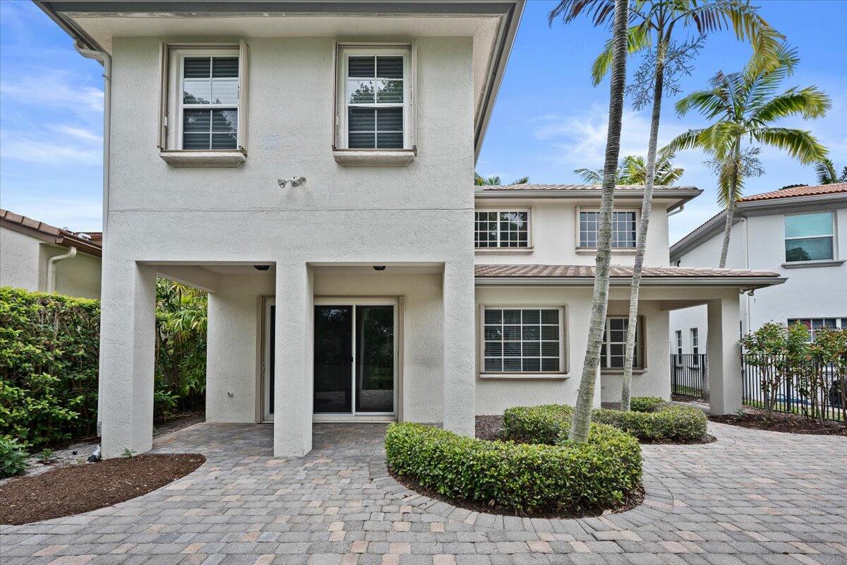 1029 Vintner, Palm Beach Gardens FL 33410
