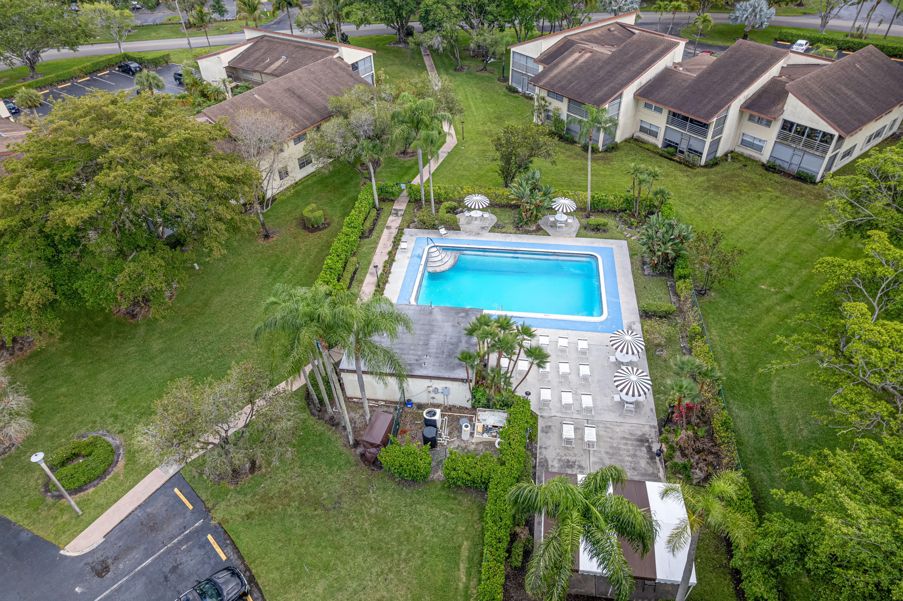 8751 Holly #104, Tamarac FL 33321