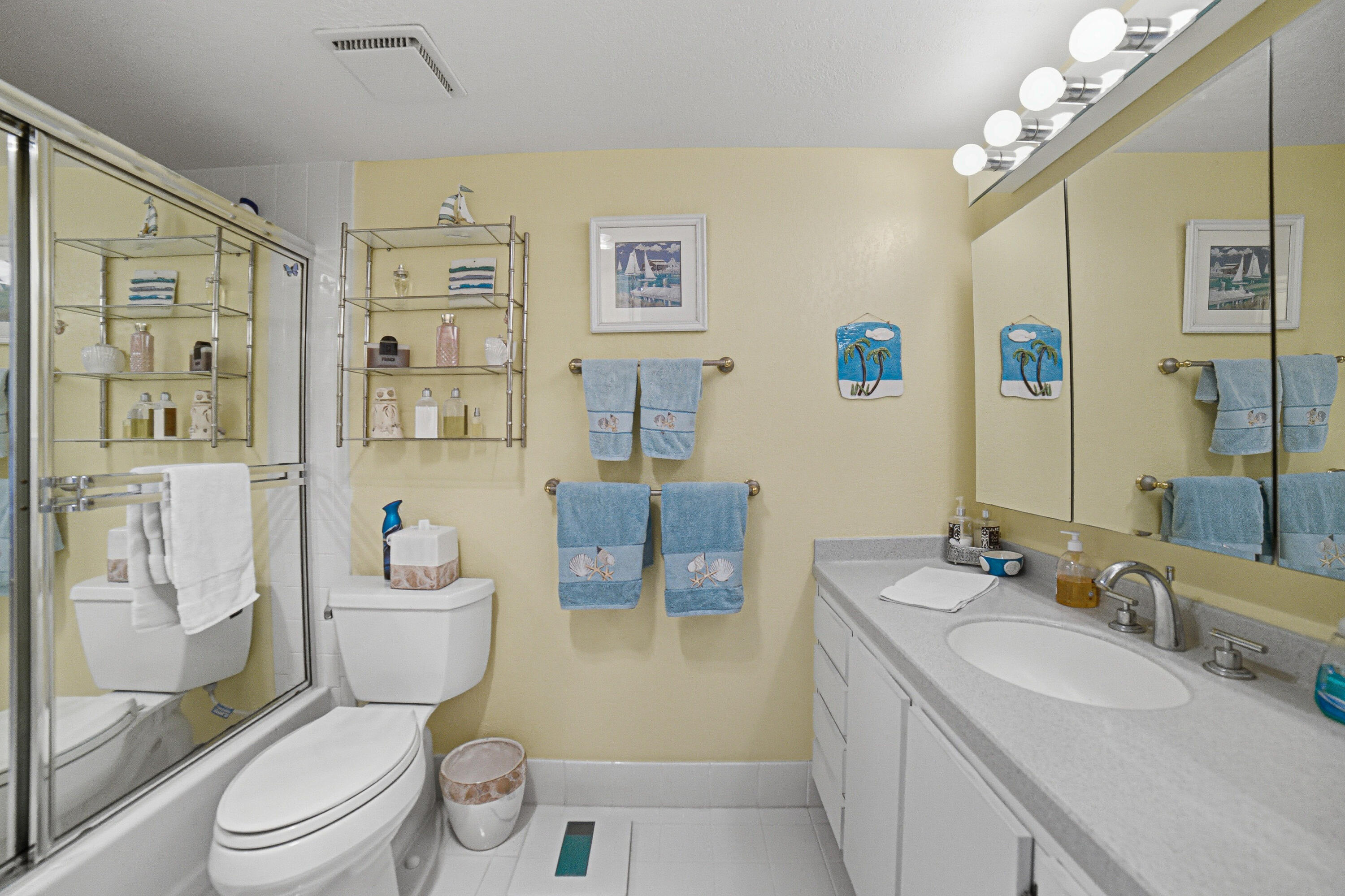 8751 Holly #104, Tamarac FL 33321
