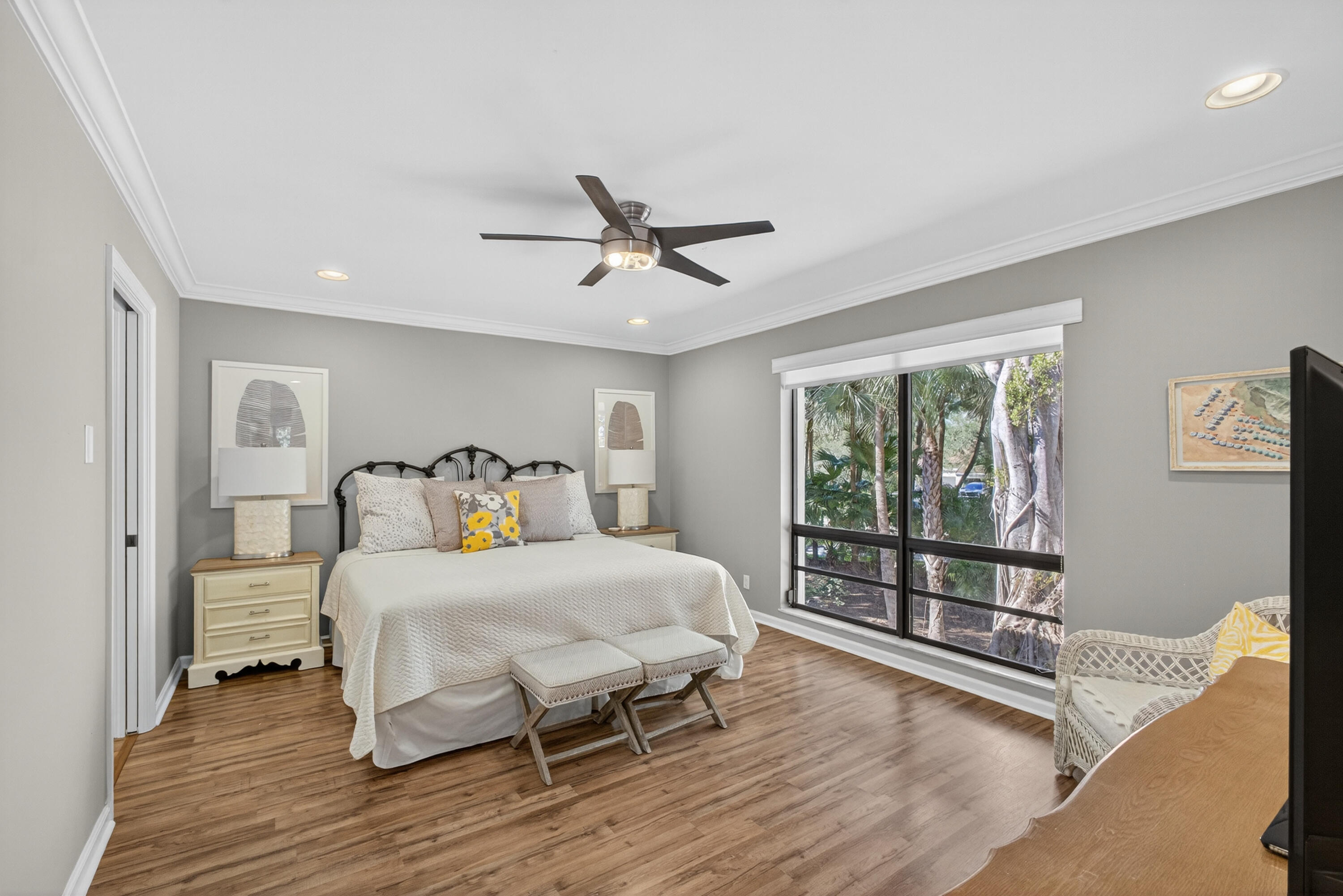 605 Brackenwood, Palm Beach Gardens FL 33418