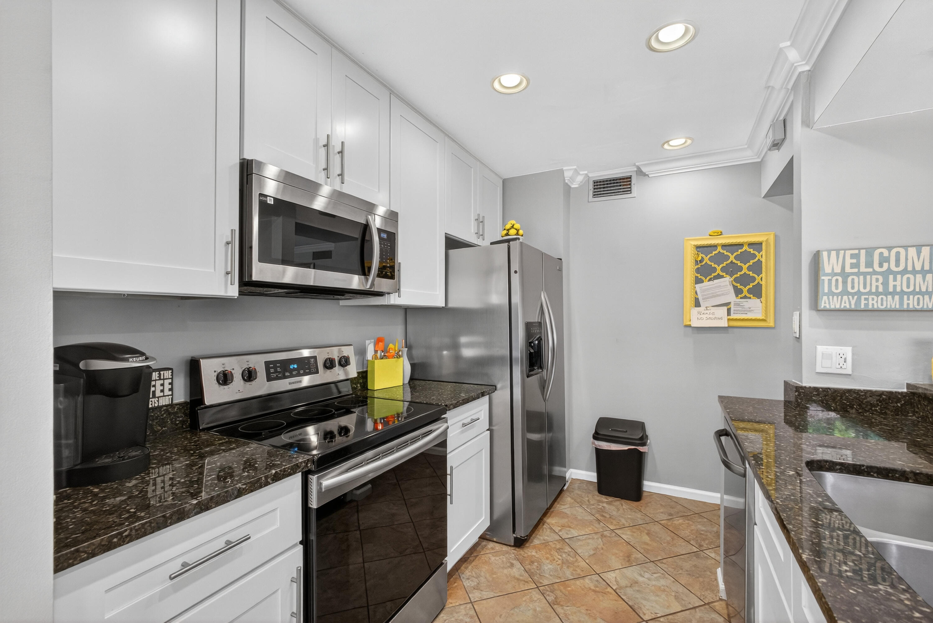 605 Brackenwood, Palm Beach Gardens FL 33418