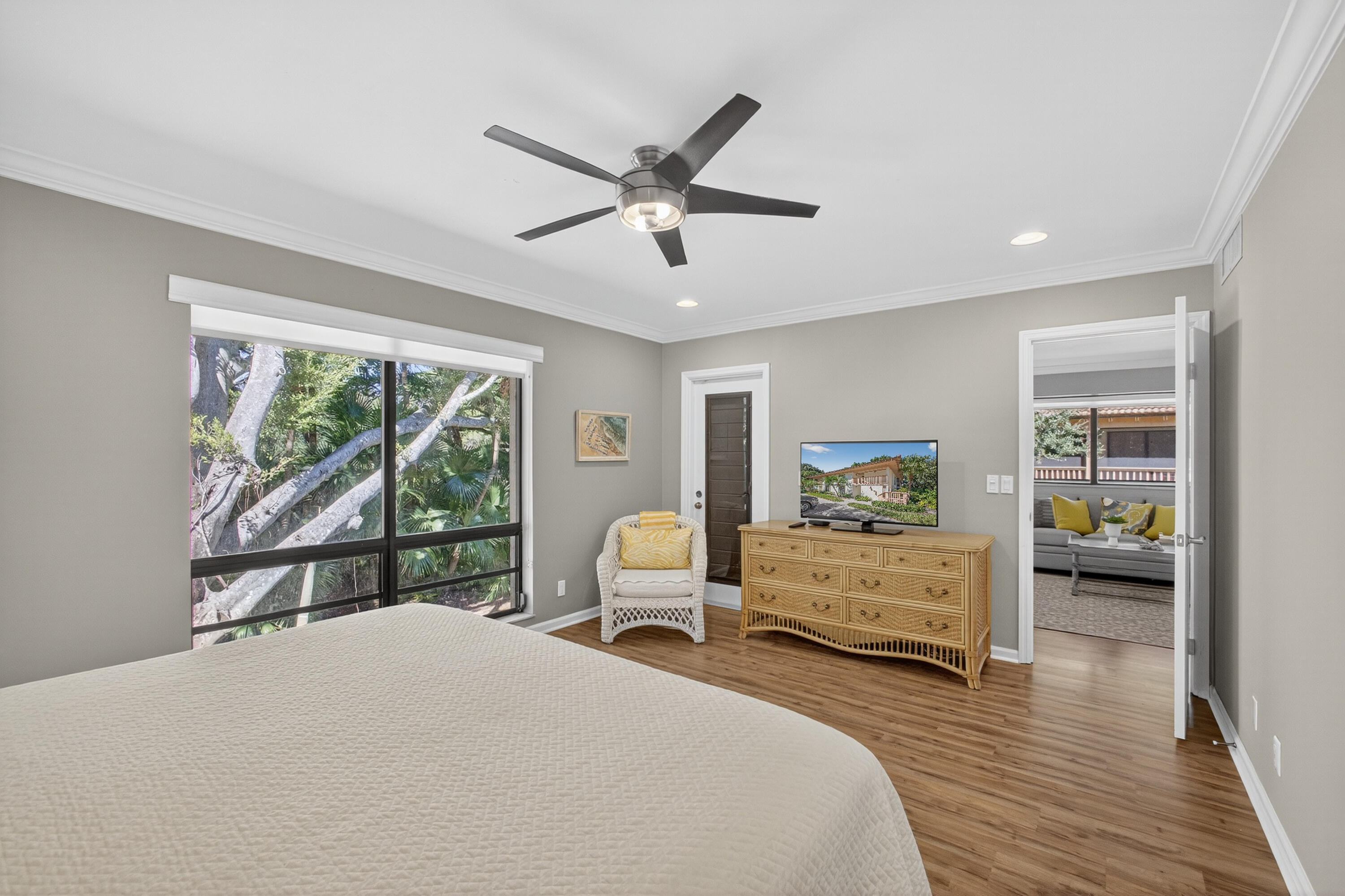 605 Brackenwood, Palm Beach Gardens FL 33418