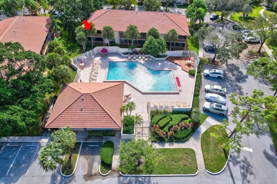 605 Brackenwood, Palm Beach Gardens FL 33418