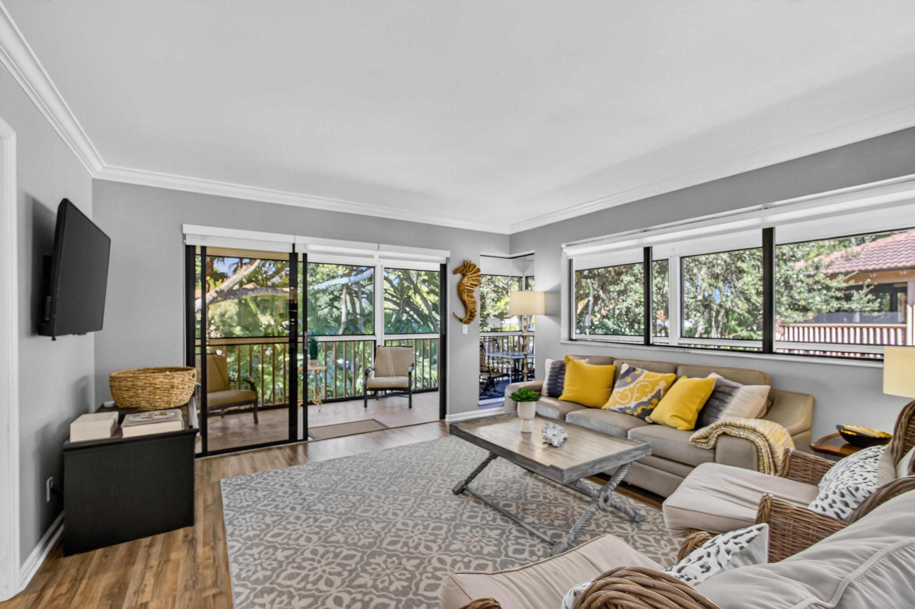 605 Brackenwood, Palm Beach Gardens FL 33418