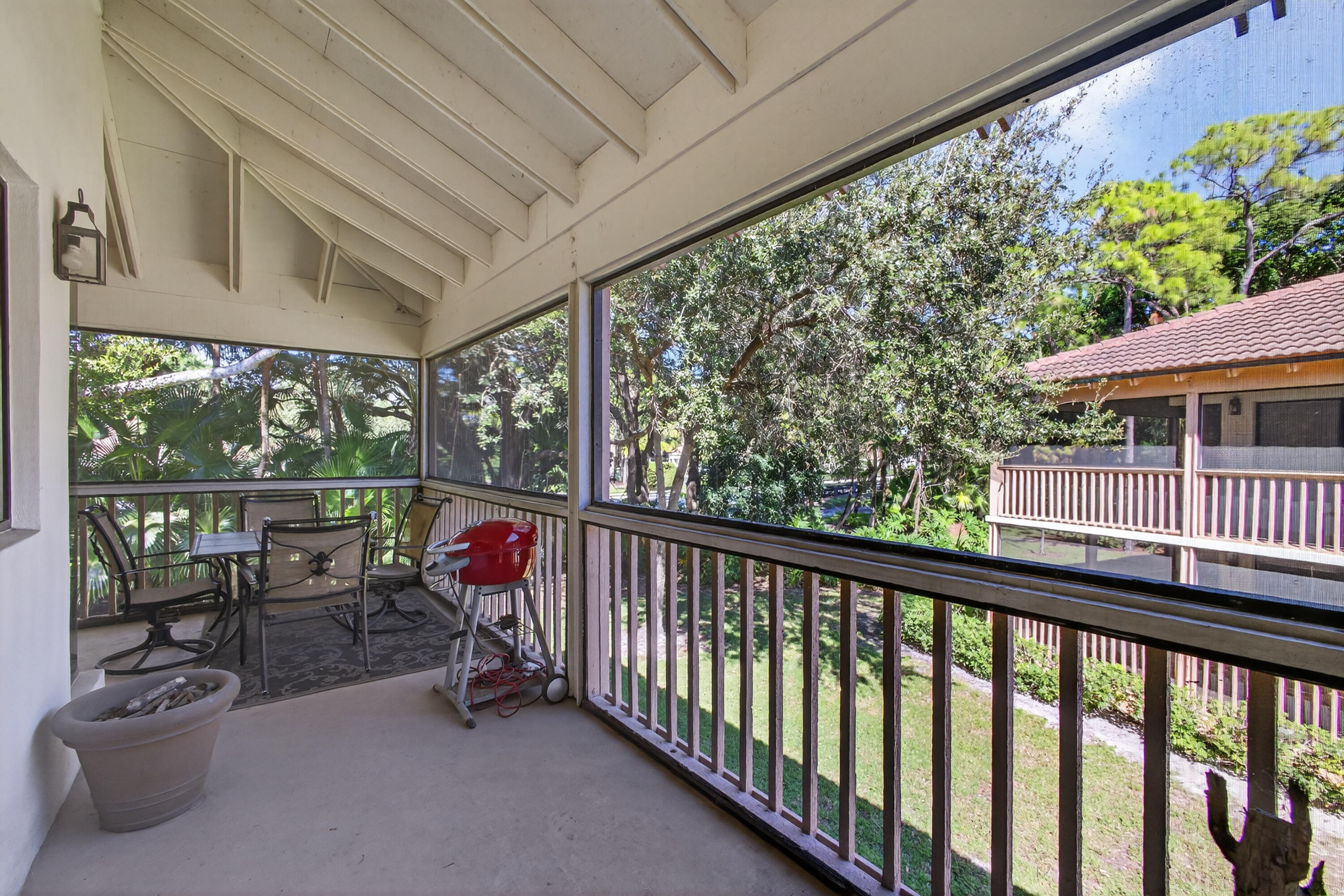 605 Brackenwood, Palm Beach Gardens FL 33418