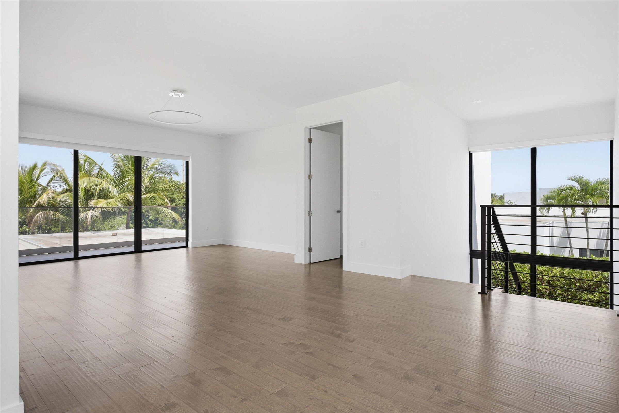 16570 Sunset, Weston FL 33326
