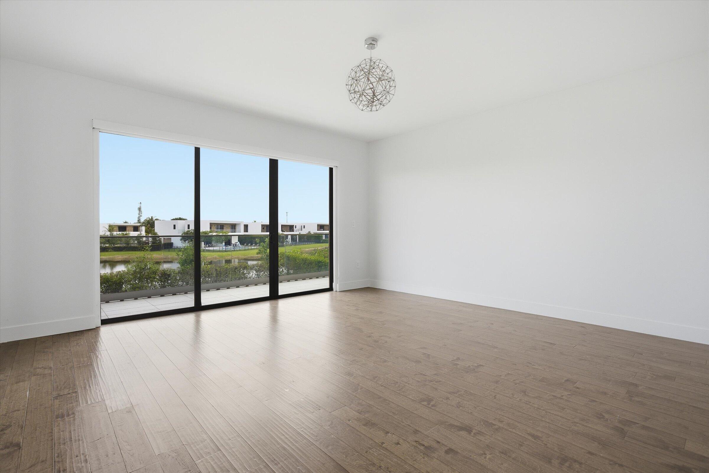16570 Sunset, Weston FL 33326