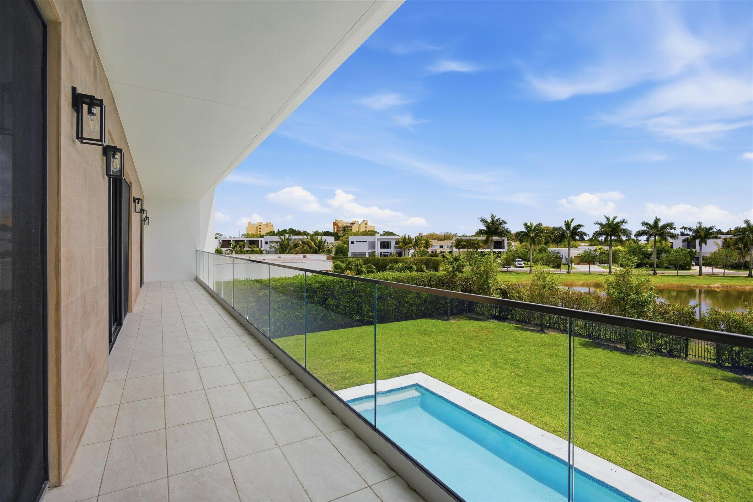 16570 Sunset, Weston FL 33326