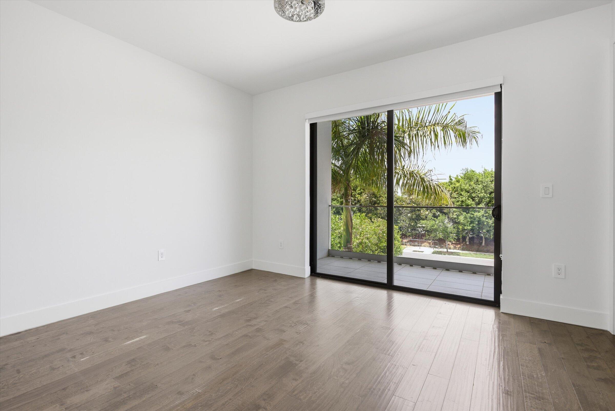 16570 Sunset, Weston FL 33326