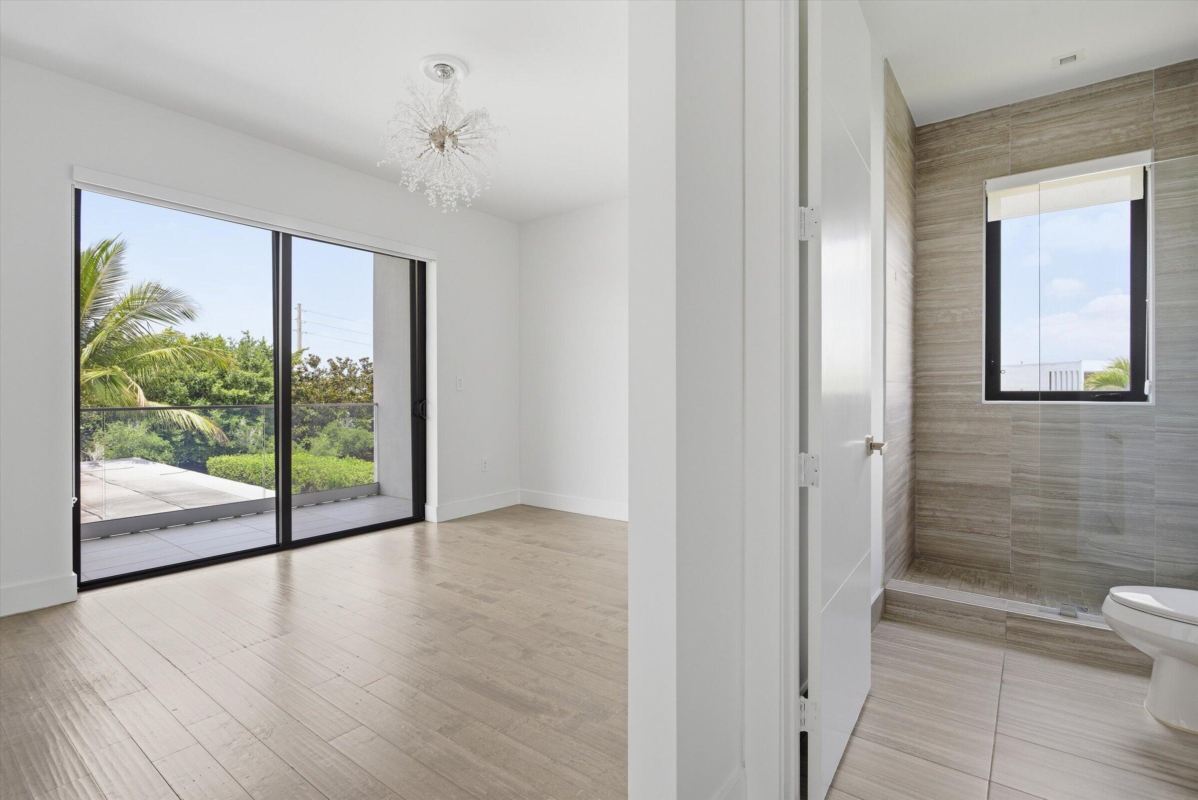 16570 Sunset, Weston FL 33326