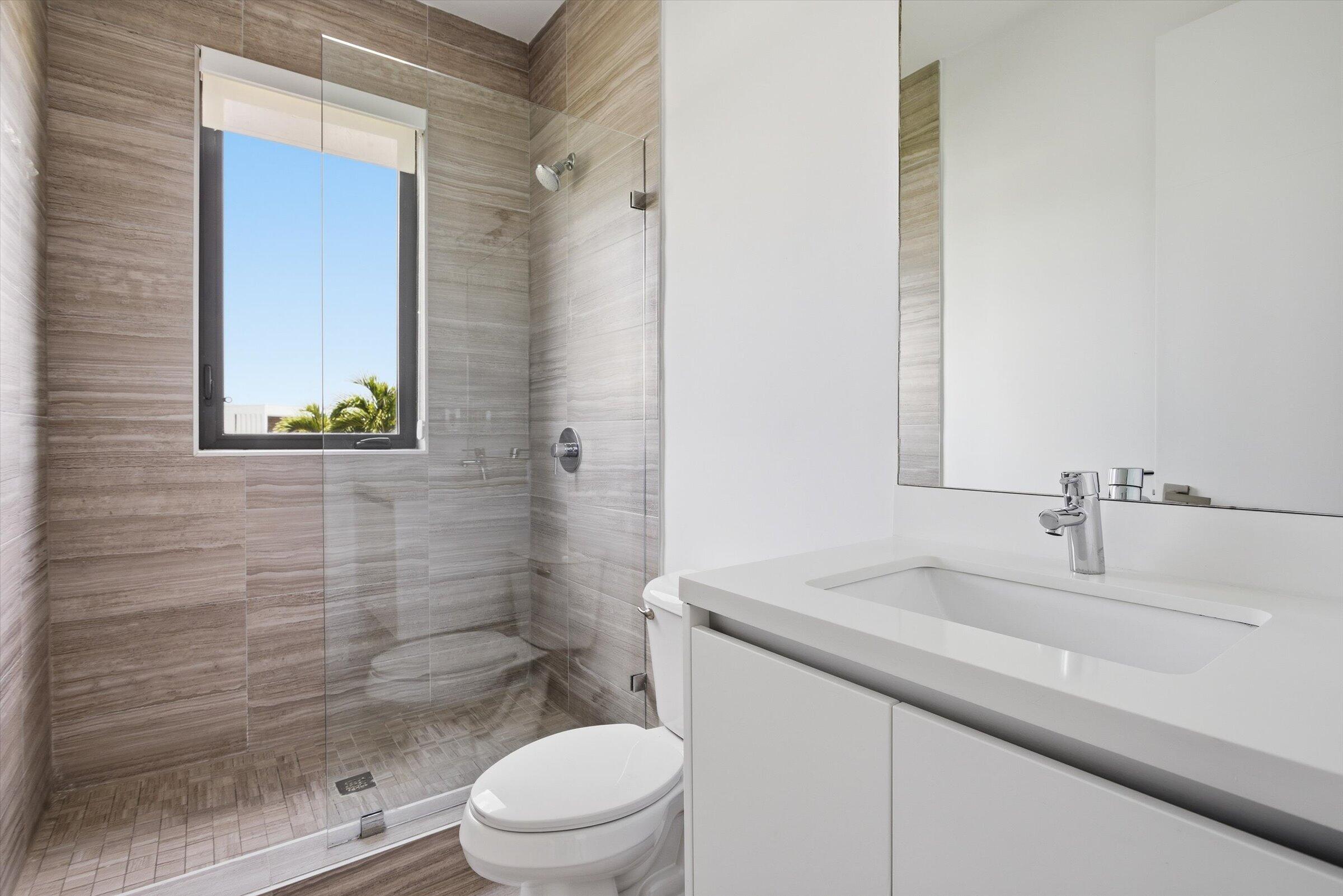16570 Sunset, Weston FL 33326