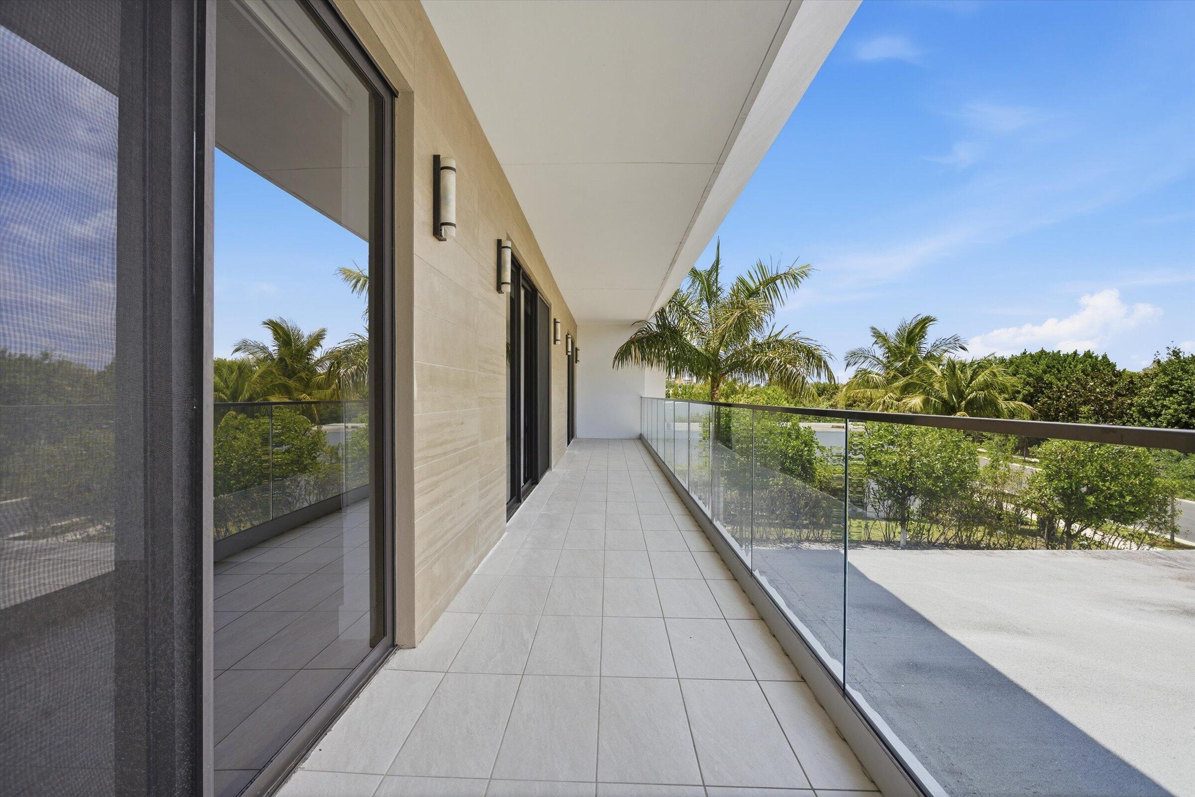 16570 Sunset, Weston FL 33326