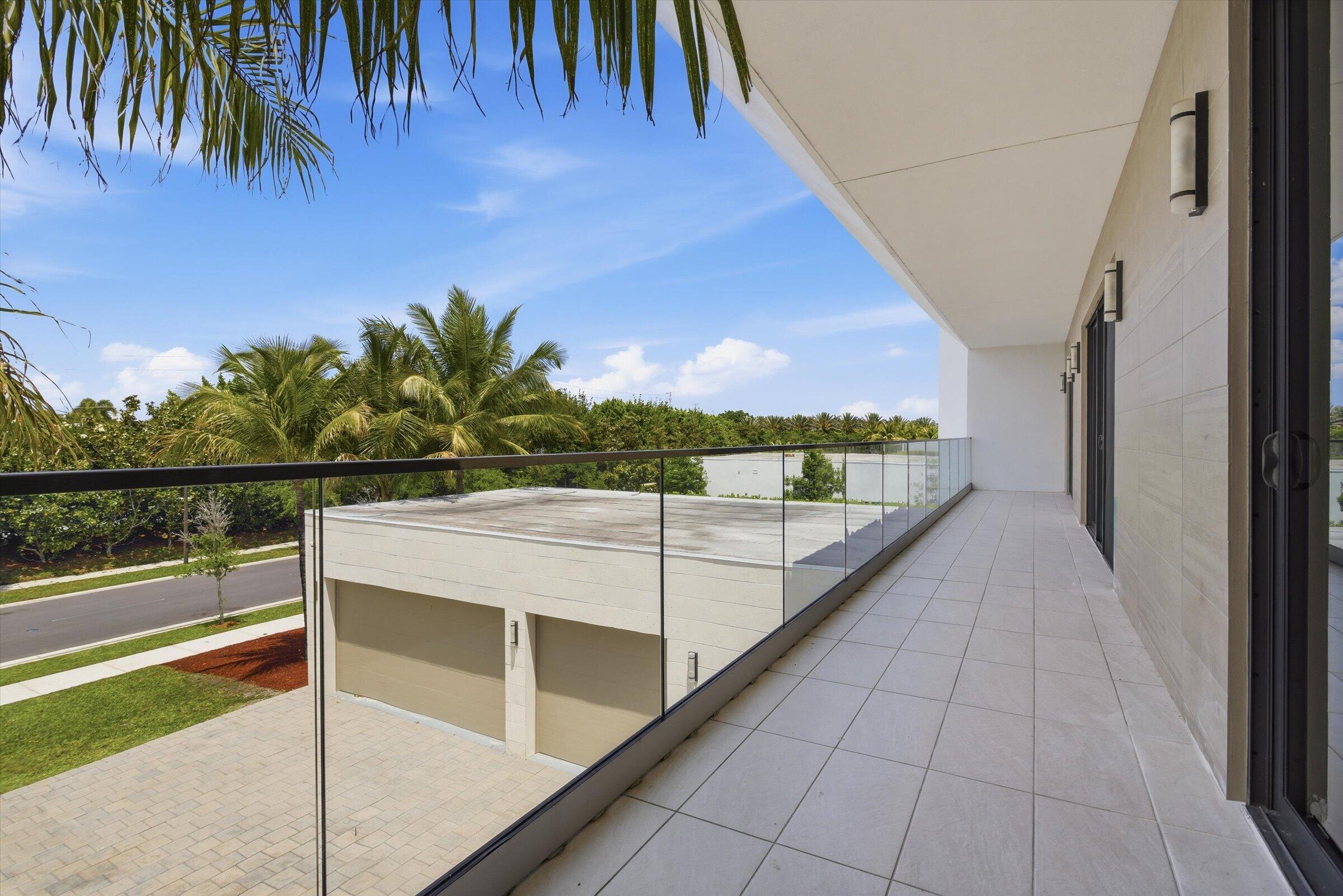 16570 Sunset, Weston FL 33326
