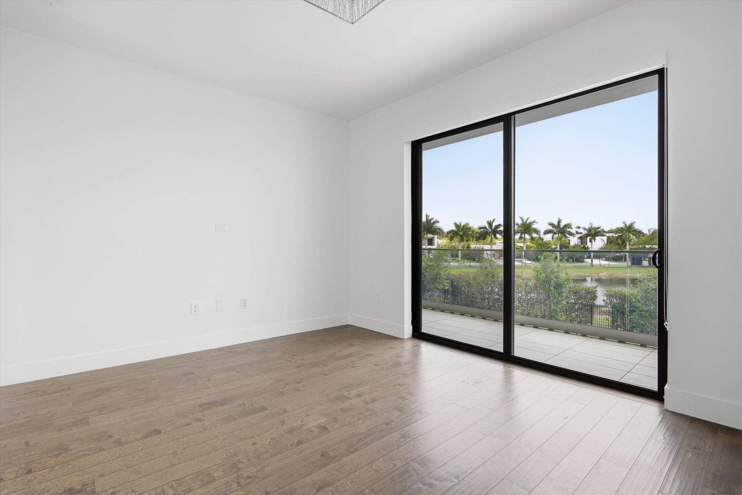 16570 Sunset, Weston FL 33326