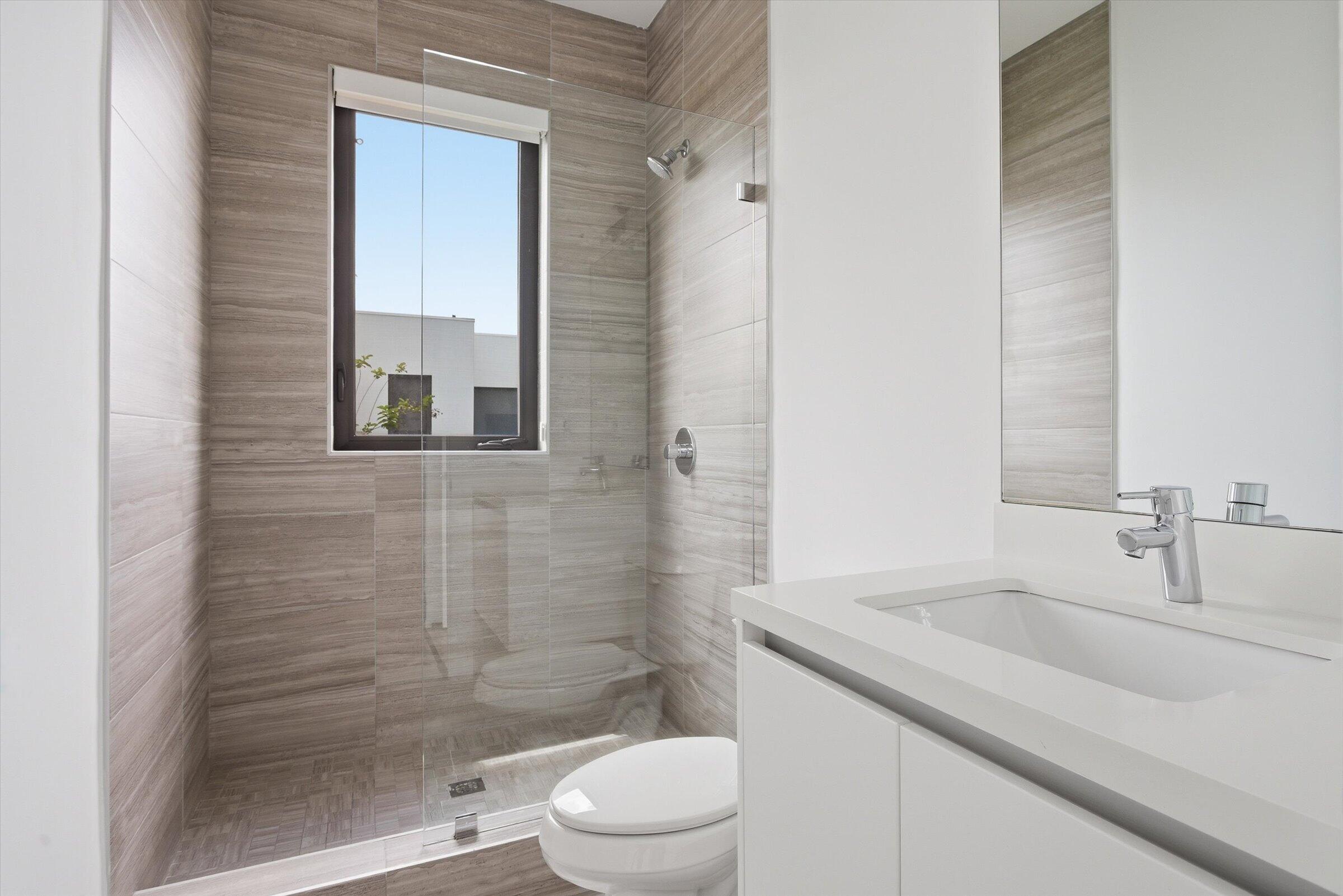 16570 Sunset, Weston FL 33326