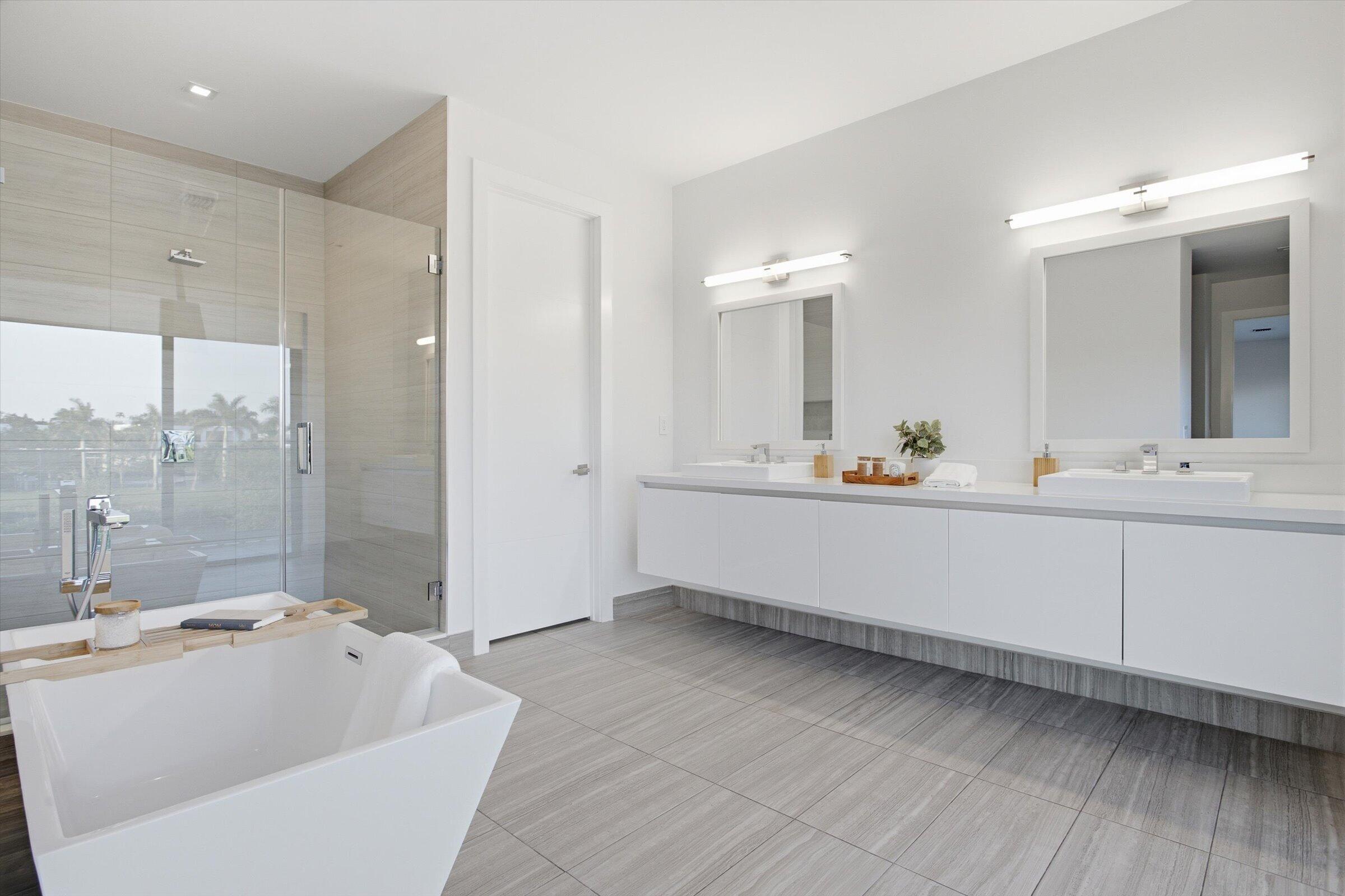 16570 Sunset, Weston FL 33326