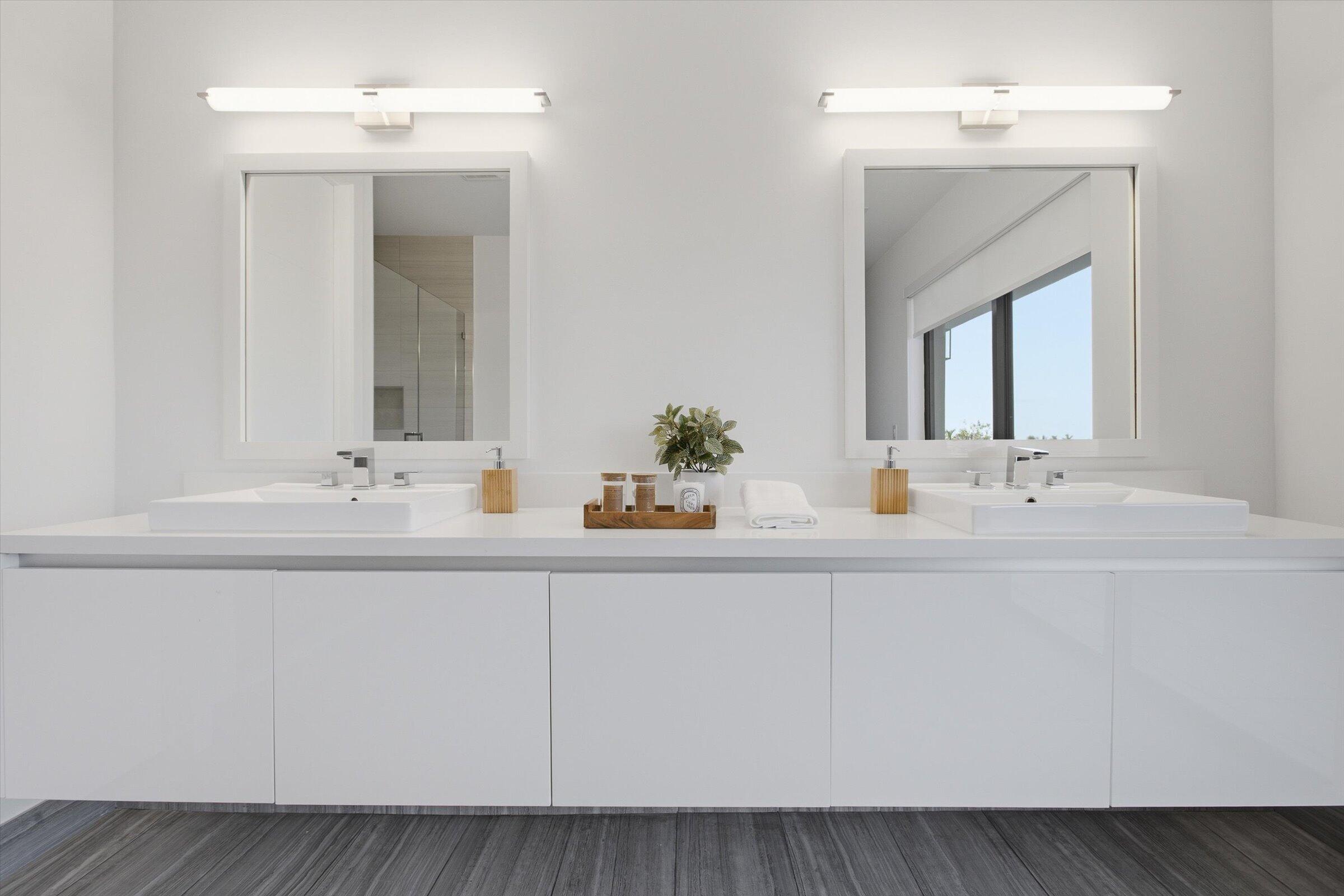 16570 Sunset, Weston FL 33326