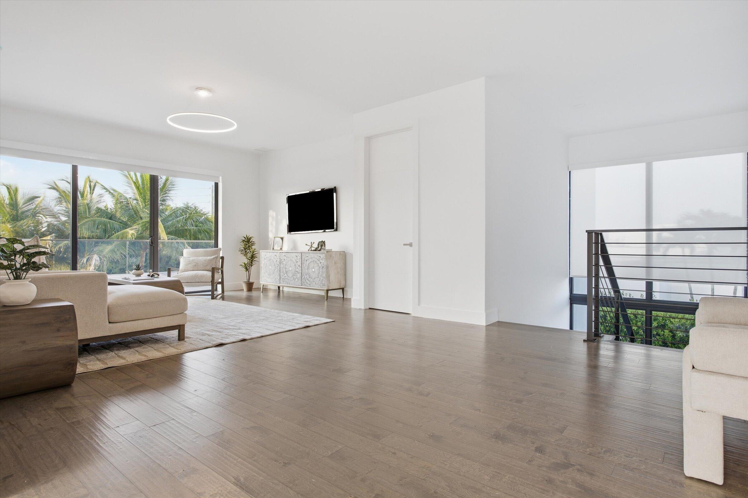 16570 Sunset, Weston FL 33326