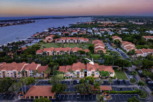 140 Yacht Club #107, Hypoluxo FL 33462