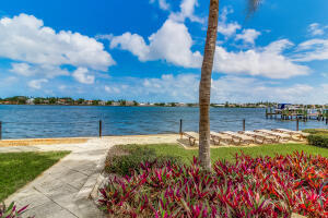 140 Yacht Club #107, Hypoluxo FL 33462