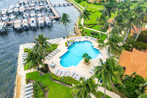 140 Yacht Club #107, Hypoluxo FL 33462