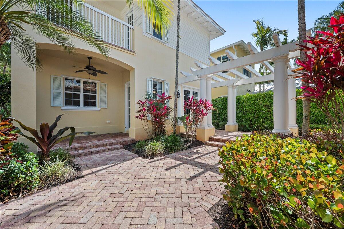 133 Sugarberry, Jupiter FL 33458