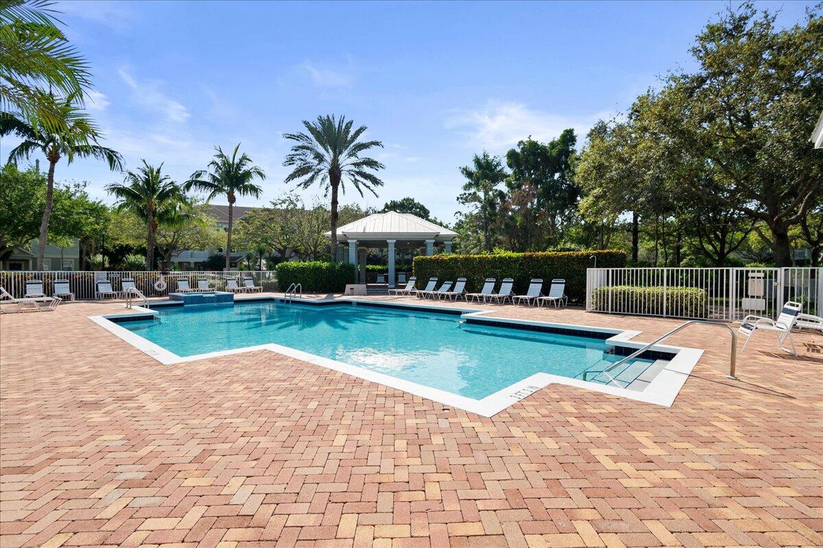 133 Sugarberry, Jupiter FL 33458