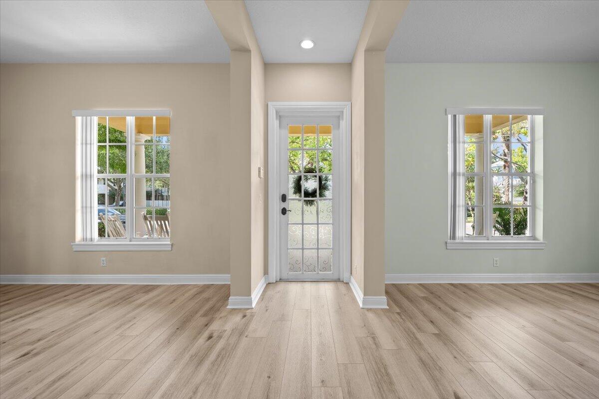 133 Sugarberry, Jupiter FL 33458