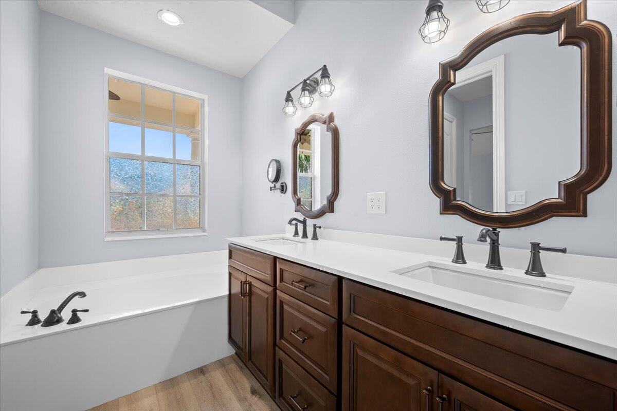 133 Sugarberry, Jupiter FL 33458