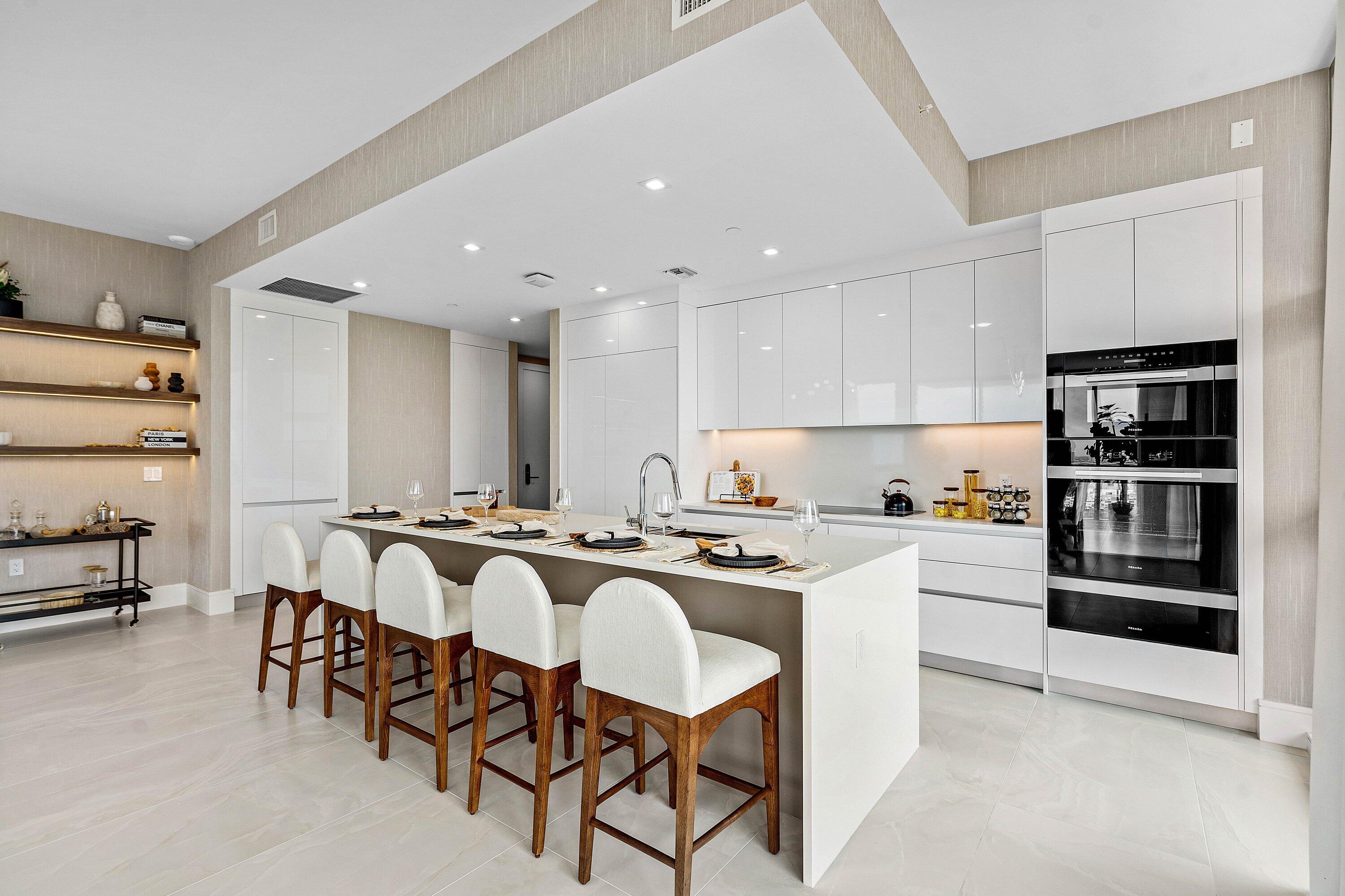 220 Lake Shore #2123, Lake Park FL 33403
