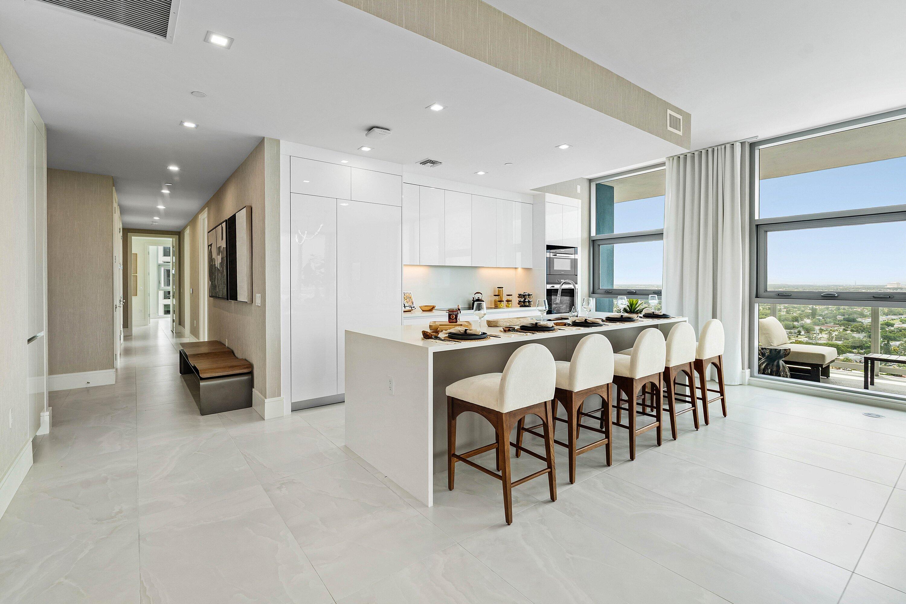 220 Lake Shore #2123, Lake Park FL 33403