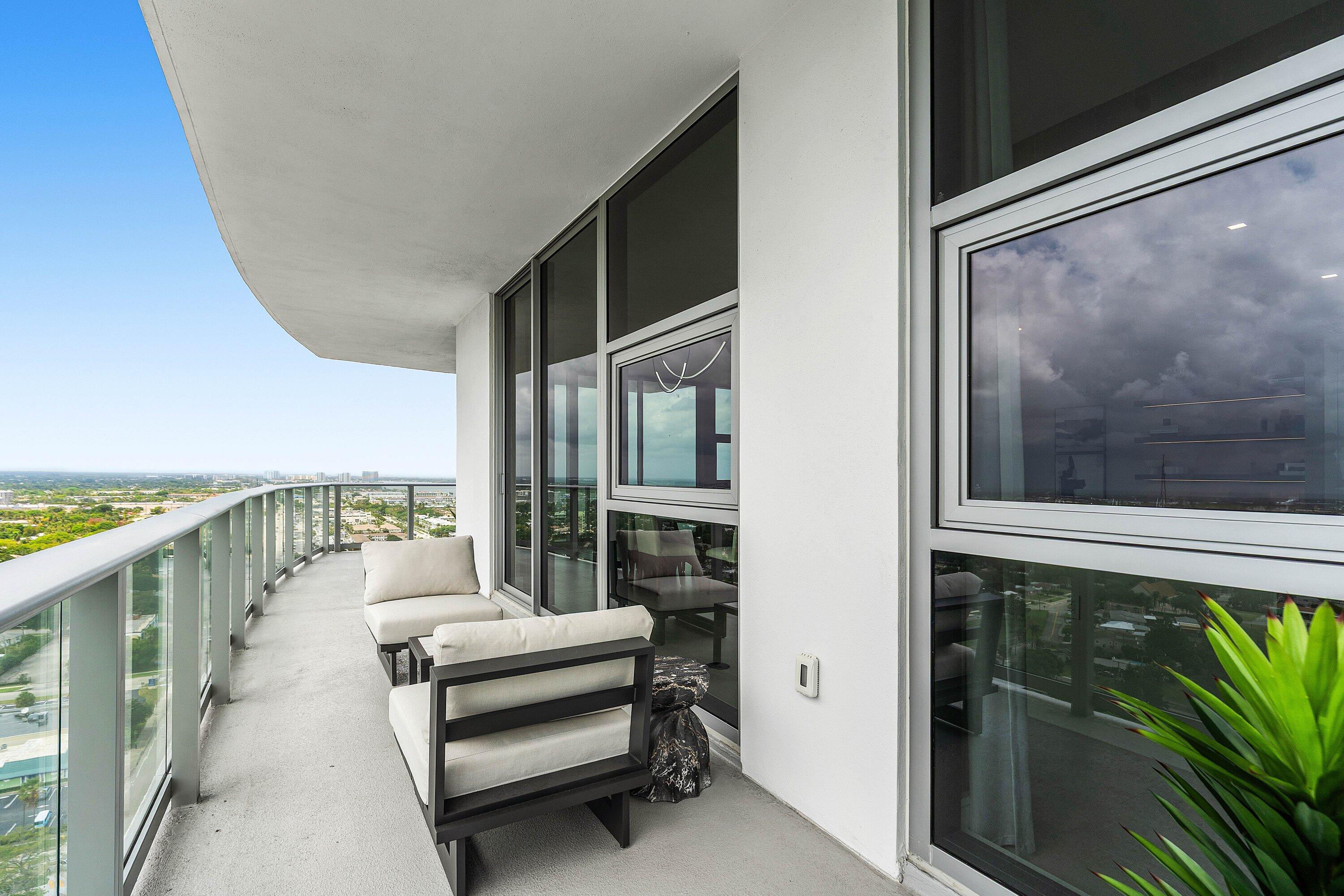 220 Lake Shore #2123, Lake Park FL 33403