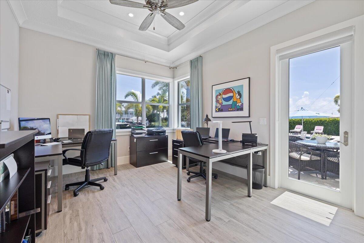 205 Body, Jupiter FL 33477