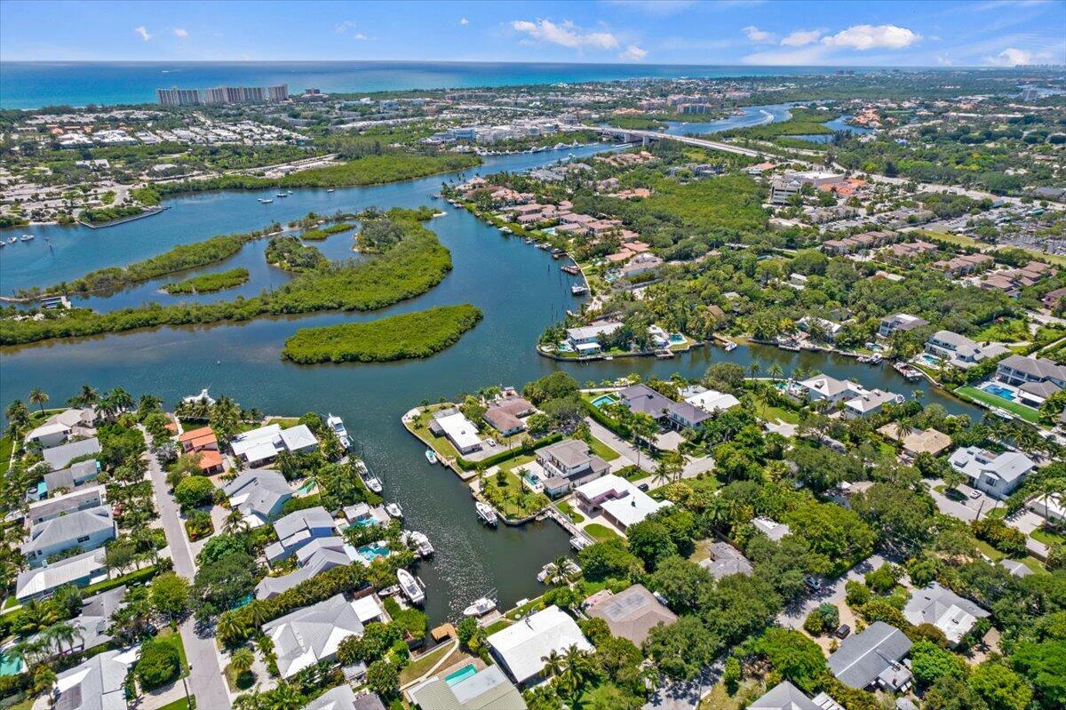 205 Body, Jupiter FL 33477