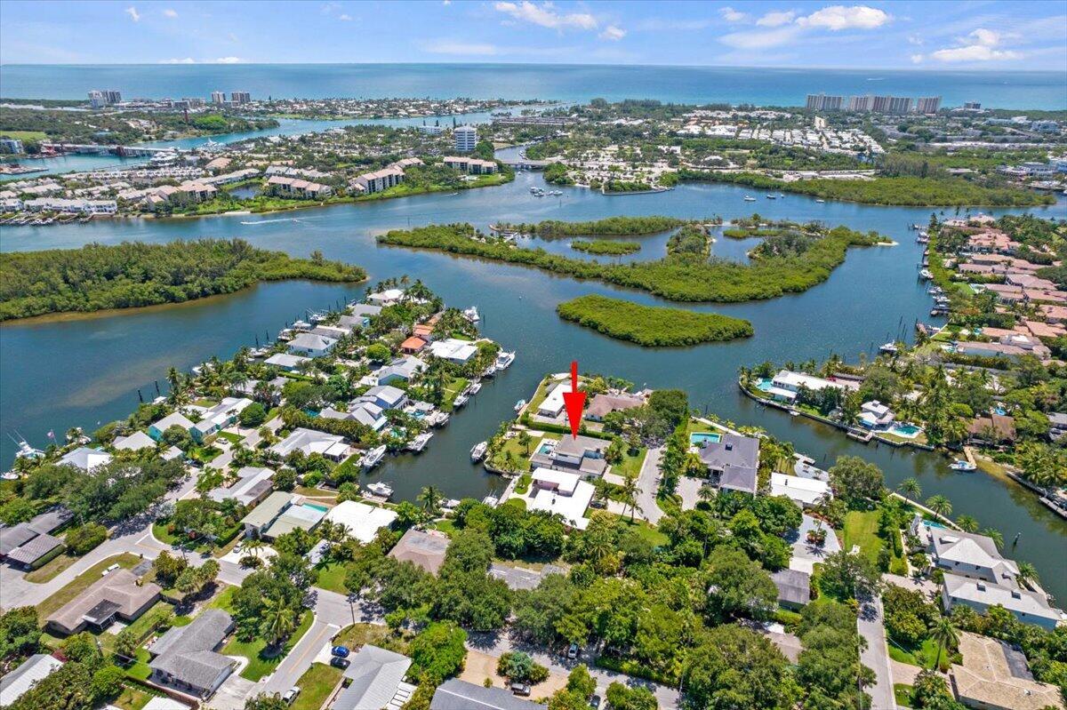 205 Body, Jupiter FL 33477