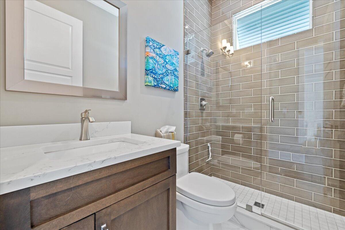 205 Body, Jupiter FL 33477